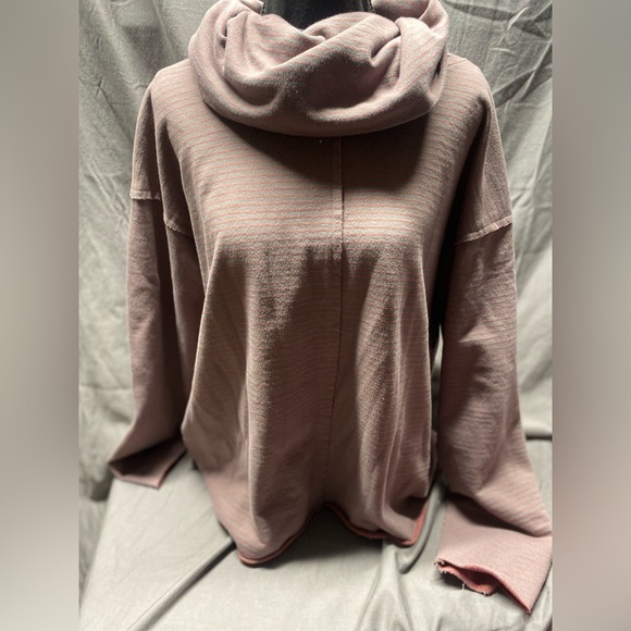 Mododoc Oversized Mauve Cowl Neck Sweatshirt M $105 retail - Picture 1 of 4